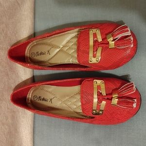 🐍 NWOT Victoria K Shoes